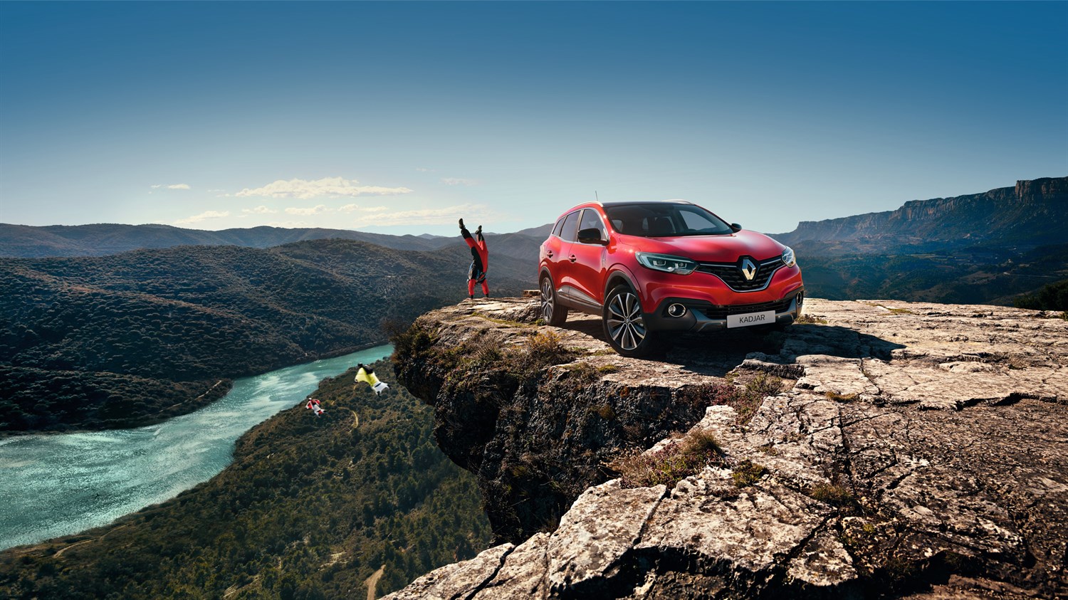 Renault KADJAR en situation - vue sur montagne